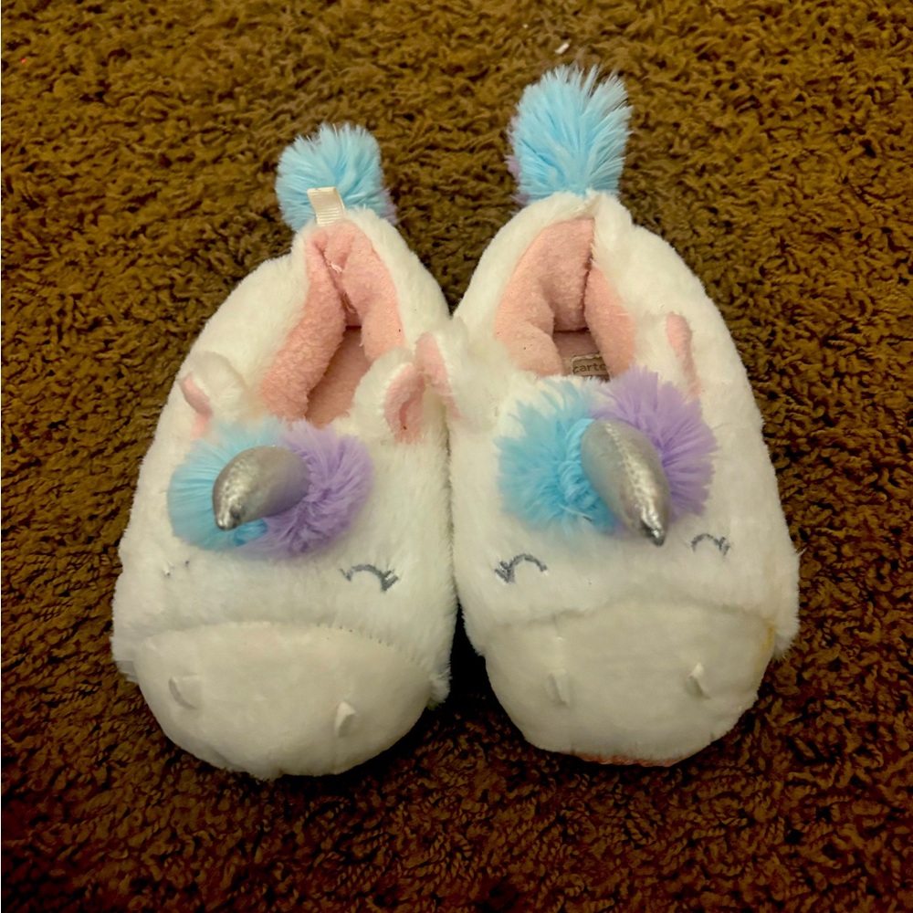 perfect condition size 7/8 slippers for toddlers